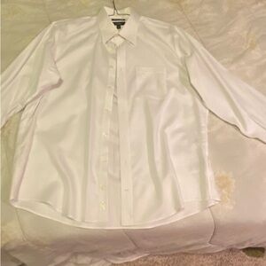 Men’s Kirkland Signature White Dress Shirt XL